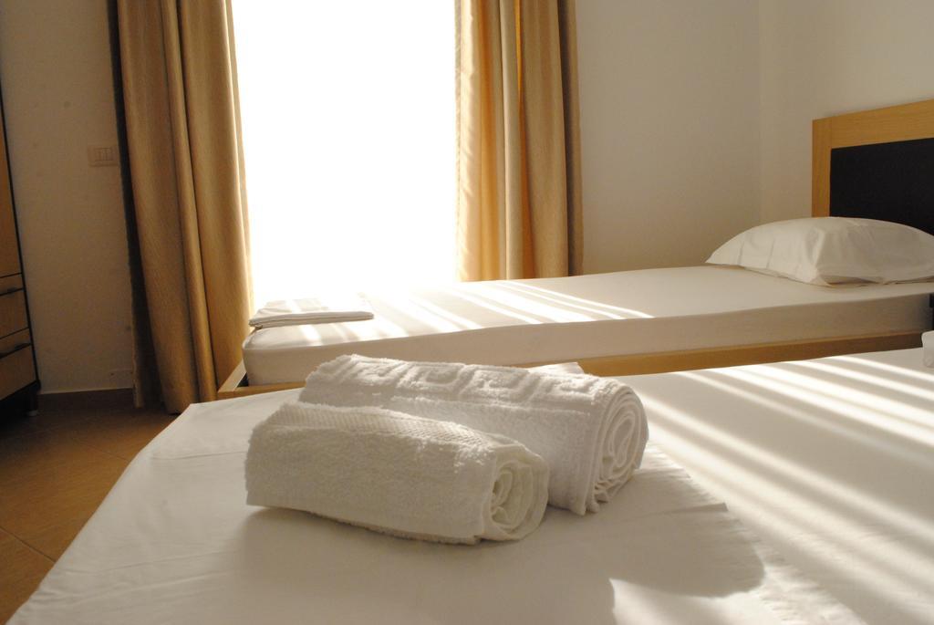 Visi Apartments Ksamil Dış mekan fotoğraf